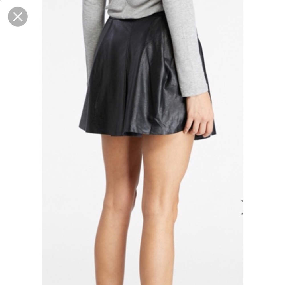 *NWT* Blank NYC Faux Leather Skirt - Picture 3 of 8